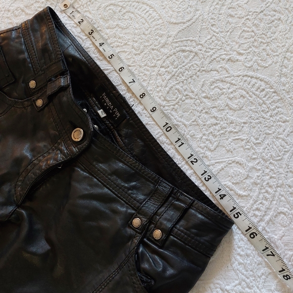 PATRIZIA PEPE FIRENZE VINTAGE ITALIAN LAMBSKIN CROP PANTS - Picture 11 of 16